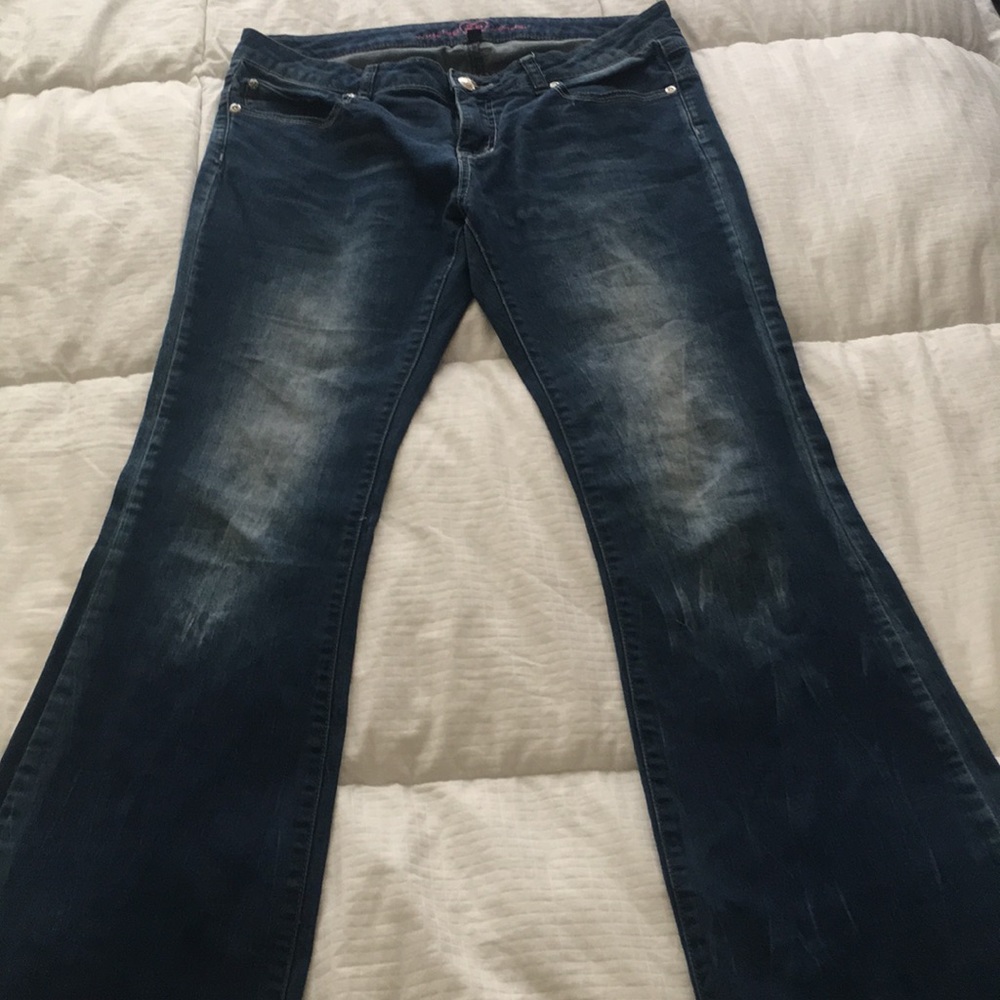 Jeans - Picture 3 of 5